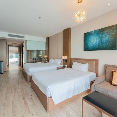 Kn Panorama Beachfront Condotel Nha Trang Exterior foto