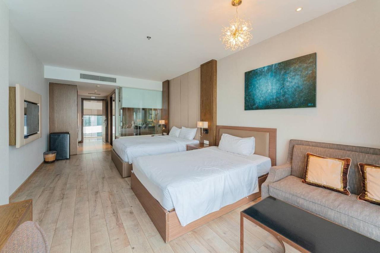 Kn Panorama Beachfront Condotel Nha Trang Exterior foto